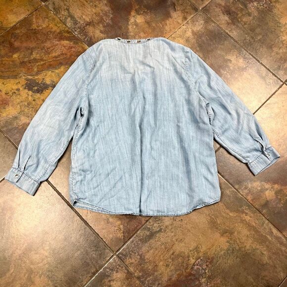 Chico's Blue Denim-Style Long Sleeve Tunic Grommet Collar 4 20/22 - Picture 10 of 12